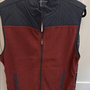 Southern Tide Men's Red and Gray Quilted Vest